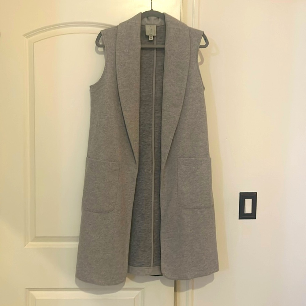 Joie Grey Sleeveless Long Blazer in Size M